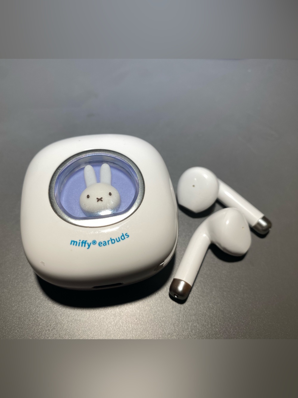 Miffy Wireless White headphone - Compact Bluetooth/USB